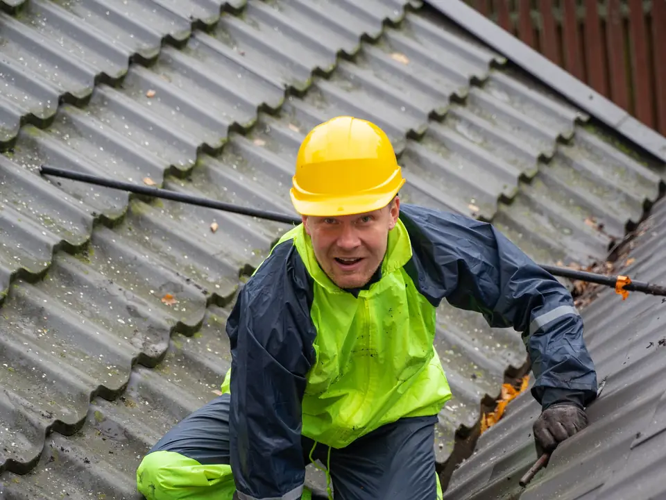 Shophouse roof waterproofing